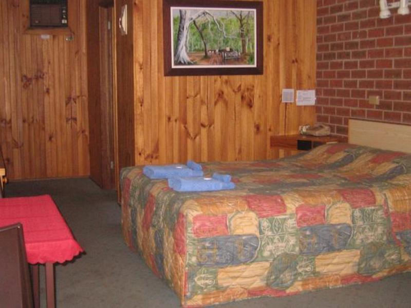 Orbost Country Road Motor Inn Exterior photo